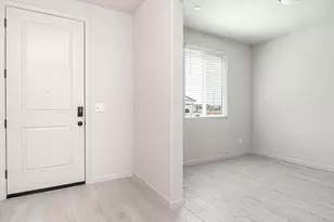 609 Channel Cir, Oakley, CA 94561 - Photo 2