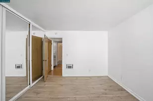 250 Whitmore St, Oakland, CA 94611 - Photo 16