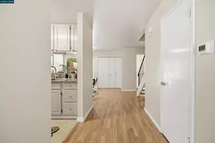 1888 Tesoro Ct, Pinole, CA 94564 - Photo 6