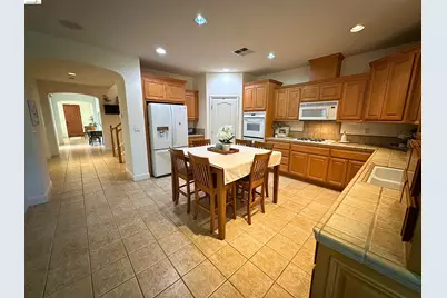 1327 Remington Ct, Tracy, CA 95377 - Photo 14