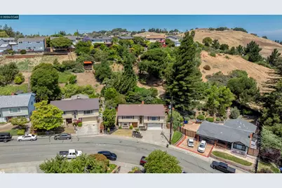 2081 Hoke Dr, Pinole, CA 94564 - Photo 56