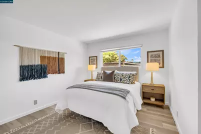 3573 Falcon Drive, Concord, CA 94520 - Photo 18