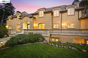 13388 Surrey Ln, Saratoga, CA 95070 - Photo 8