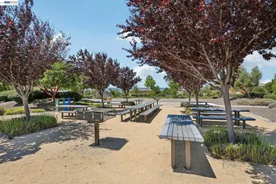4201 Sunset View Dr, Dublin, CA 94568 - Photo 48