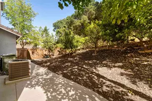 2123 Hidden Pond Rd, Lafayette, CA 94549 - Photo 34