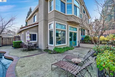 36 Savona Ct, Danville, CA 94526 - Photo 8