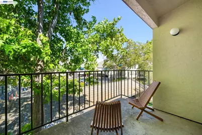 1930 Barrymore Cmn #Z, Fremont, CA 94538 - Photo 8