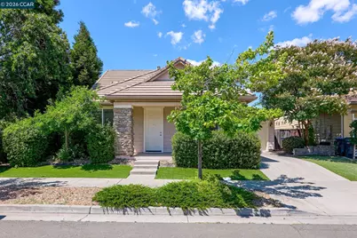 1520 Bailey Dr, Fairfield, CA 94533 - Photo 2