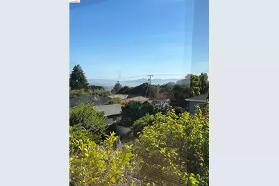 2635 Monte Vista Ave., El Cerrito, CA 94530 - Photo 12