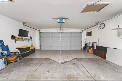 5912 Squire Wells Way, Riverbank, CA 95367 - Photo 30