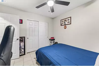 5912 Squire Wells Way, Riverbank, CA 95367 - Photo 20