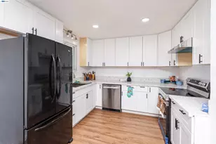 2257 Edison Ave, Sacramento, CA 95821 - Photo 10