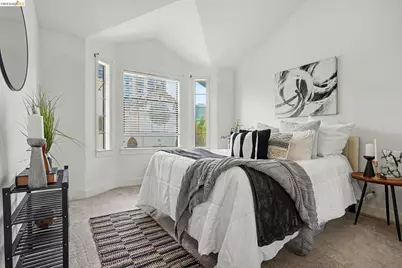 1433 Myrtle St, Oakland, CA 94607 - Photo 14