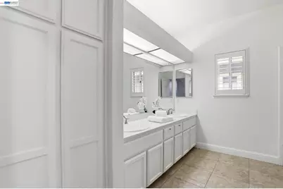 17515 Montoya Cir, Morgan Hill, CA 95037 - Photo 32