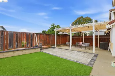 17515 Montoya Cir, Morgan Hill, CA 95037 - Photo 36