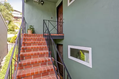 3955-3957 Canon Ave, Oakland, CA 94602 - Photo 2