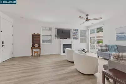 510 Vineland Marina Ct, Fairfield, CA 94534 - Photo 6