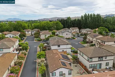 510 Vineland Marina Ct, Fairfield, CA 94534 - Photo 52