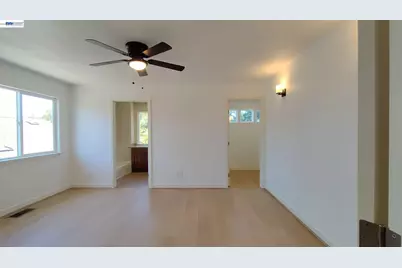 917 1st St, Rodeo, CA 94572 - Photo 12