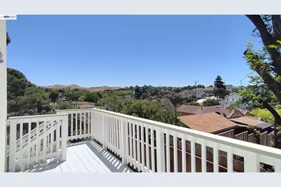 917 1st St, Rodeo, CA 94572 - Photo 28