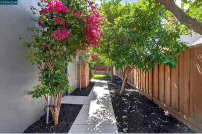 1566 Dianda Dr, Concord, CA 94521 - Photo 38
