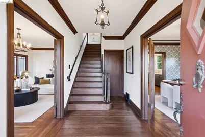 6019 Chabolyn Ter, Berkeley, CA 94618 - Photo 8