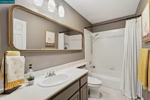 8 Royston Walk, Pleasant Hill, CA 94523 - Photo 24