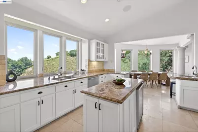 2529 Biltmore Dr, Alamo, CA 94507 - Photo 2