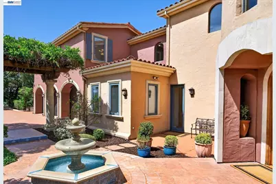 2529 Biltmore Dr, Alamo, CA 94507 - Photo 2