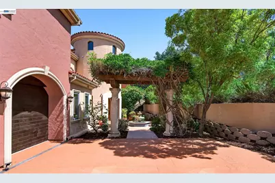 2529 Biltmore Dr, Alamo, CA 94507 - Photo 2
