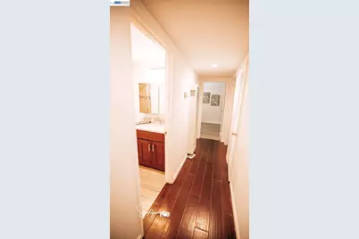 1029 Blazingwood Dr, Sunnyvale, CA 94089 - Photo 22
