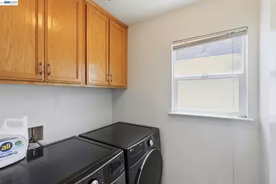 1205 Nellis Ct, Pittsburg, CA 94565 - Photo 24