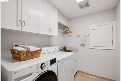122 Vicente Rd, Berkeley, CA 94705 - Photo 38