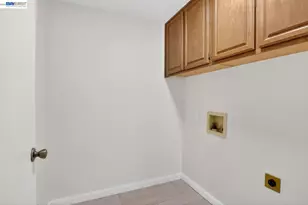 6472 Buena Vista Dr, Newark, CA 94560 - Photo 30
