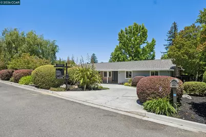 263 Tharp Dr, Moraga, CA 94556 - Photo 4