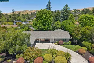 263 Tharp Dr, Moraga, CA 94556 - Photo 2