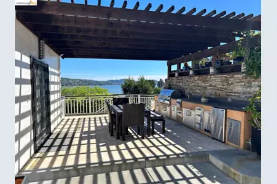 227 Richardson Dr, Mill Valley, CA 94941 - Photo 20