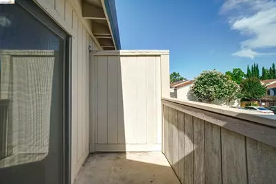 1351 Hood Rd, Sacramento, CA 95825 - Photo 28