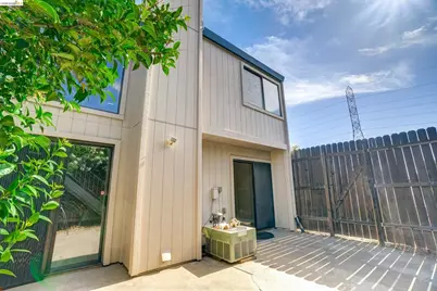 1351 Hood Rd, Sacramento, CA 95825 - Photo 34