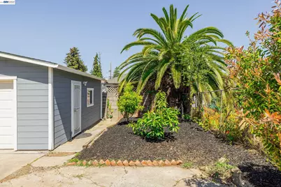 2023 46th Ave, Oakland, CA 94601 - Photo 32