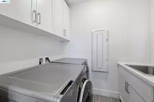 45249 Electric Ter, Fremont, CA 94539 - Photo 32
