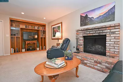 1543 Windwood Ct, Martinez, CA 94553 - Photo 18