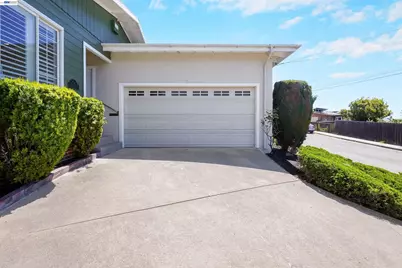 716 Courtland Avenue, Richmond, CA 94805 - Photo 52