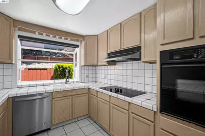 716 Courtland Avenue, Richmond, CA 94805 - Photo 20