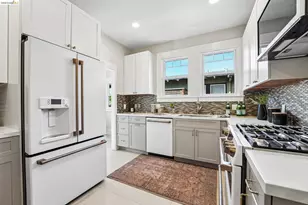 5444 Lawton Ave, Oakland, CA 94618 - Photo 20