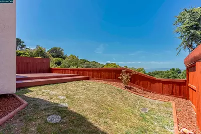 1418 Greenfield Cir, Pinole, CA 94564 - Photo 54