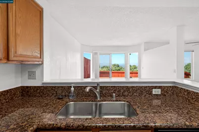 1418 Greenfield Cir, Pinole, CA 94564 - Photo 16
