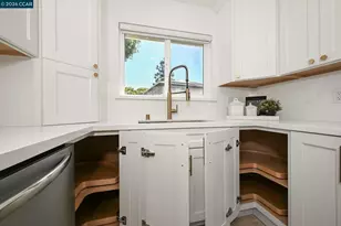 7556 Silvertree Ln, Dublin, CA 94568 - Photo 12