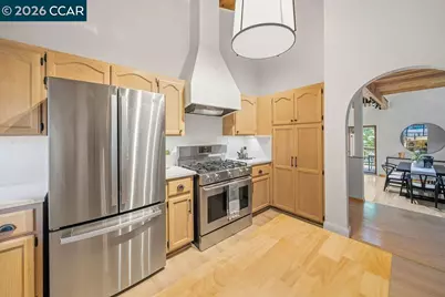18103 La Verne Dr, Los Gatos, CA 95033 - Photo 6