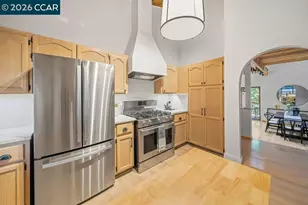 18103 La Verne Dr, Los Gatos, CA 95033 - Photo 6